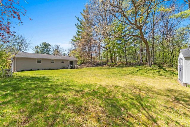 2987 ALBERT DRIVE, Green Bay, WI 54311