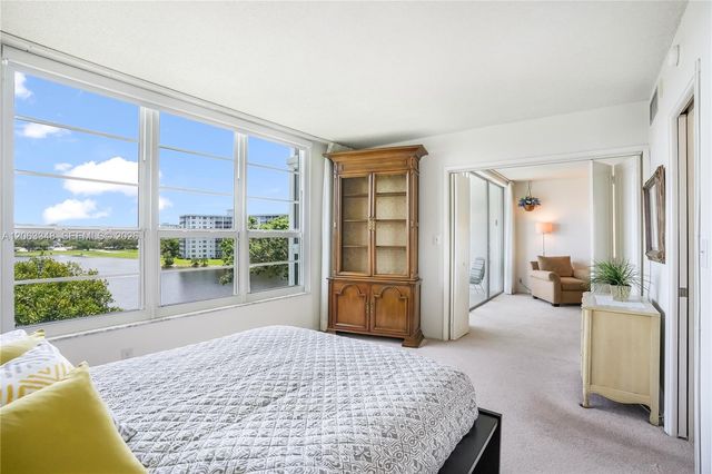 3091 N Course Dr 502, Pompano Beach, FL 33069