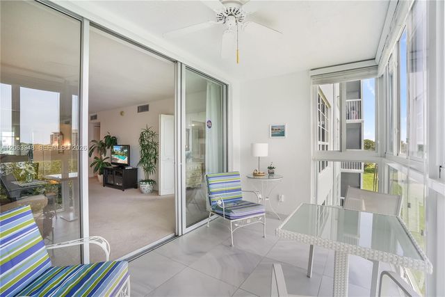 3091 N Course Dr 502, Pompano Beach, FL 33069