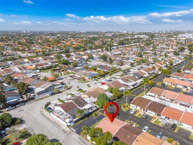 9466 SW 6th Ln, Miami, FL 33174