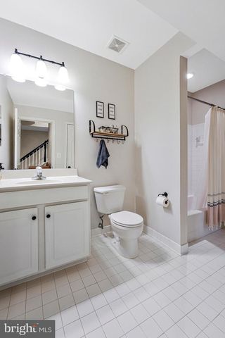 9651 CULLODEN CT, Bristow, VA 20136