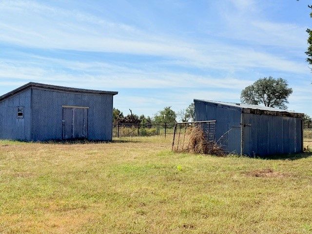 875 CR221, Stephenville, TX 76401