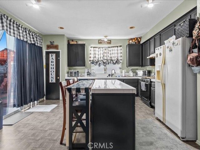 528 Memphis Court, Hemet, CA 92545