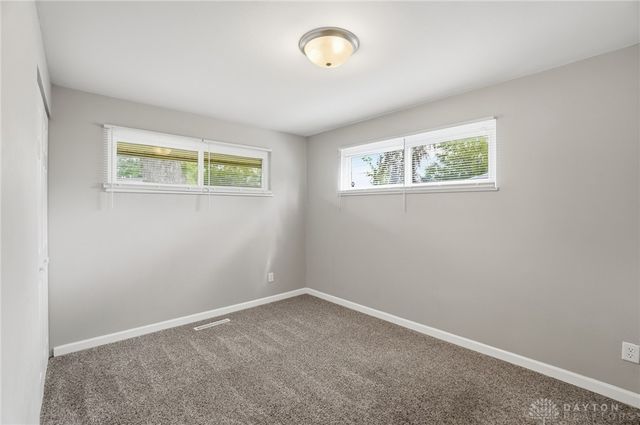 5061 Packard Drive, Huber Heights, OH 45424