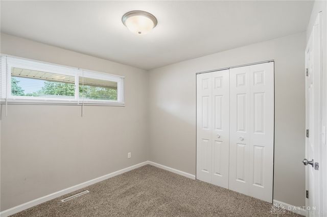 5061 Packard Drive, Huber Heights, OH 45424