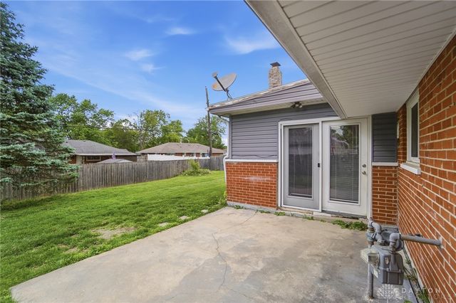 5061 Packard Drive, Huber Heights, OH 45424