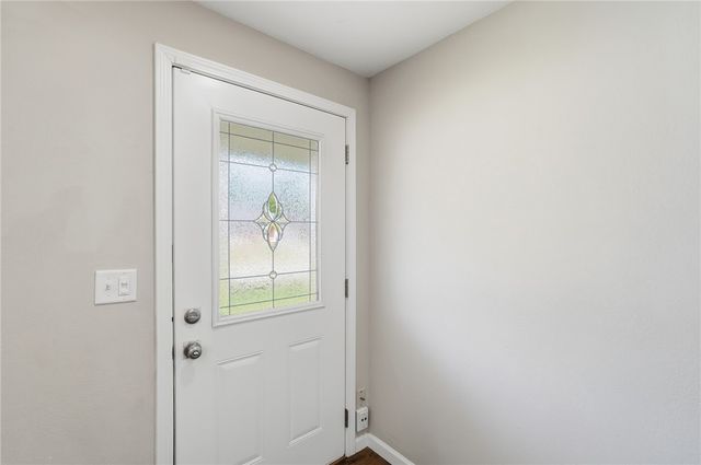 5061 Packard Drive, Huber Heights, OH 45424