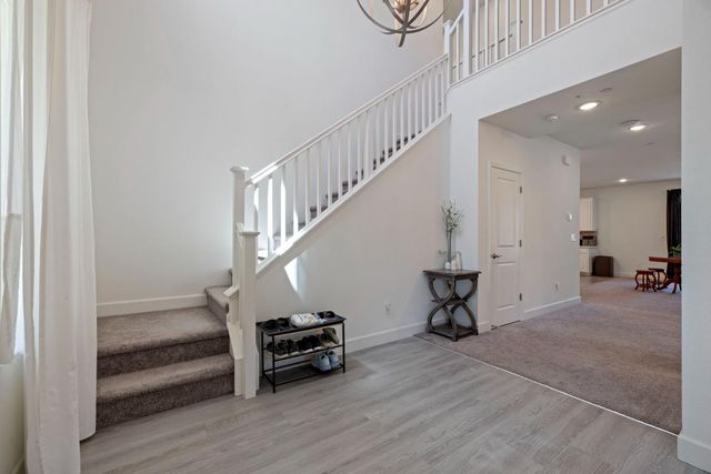 1952 Roualt Way, Lodi, CA 95242