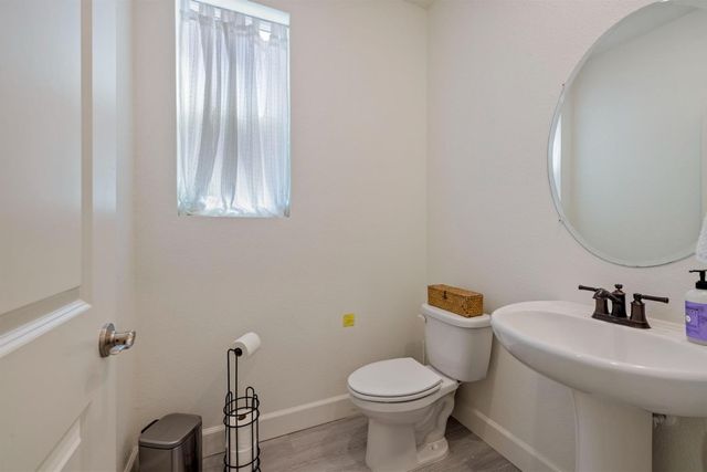 1952 Roualt Way, Lodi, CA 95242