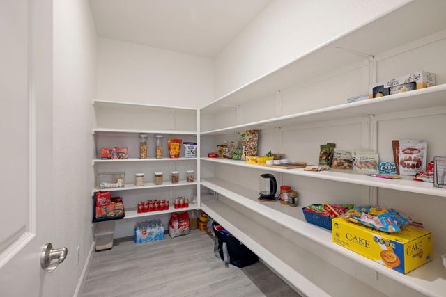 1952 Roualt Way, Lodi, CA 95242