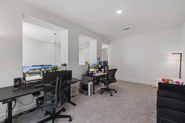 1952 Roualt Way, Lodi, CA 95242