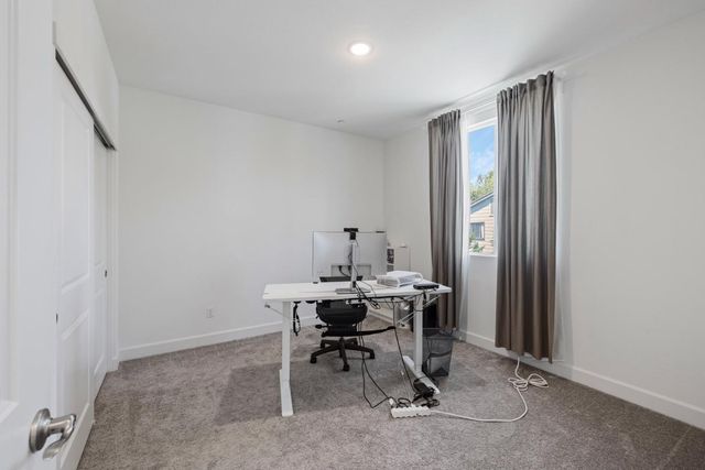 1952 Roualt Way, Lodi, CA 95242