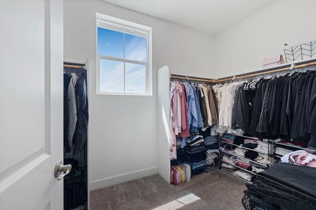 1952 Roualt Way, Lodi, CA 95242