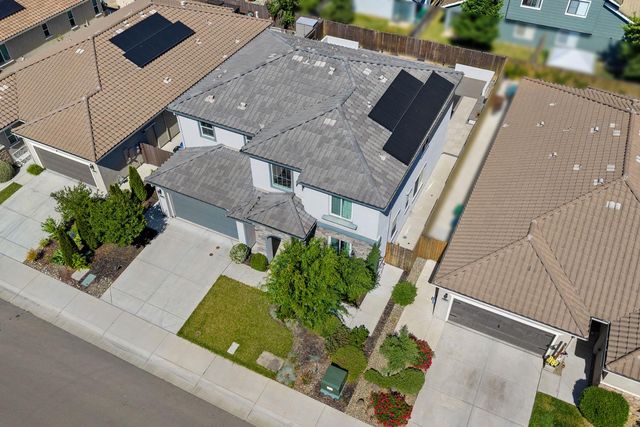1952 Roualt Way, Lodi, CA 95242