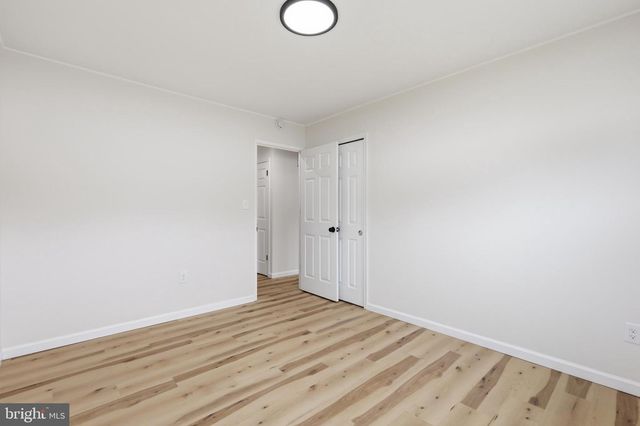 72 LAVENDER LN, Levittown, PA 19054
