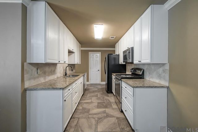 23717 Hoo Shoo Too Rd, Baton Rouge, LA 70817
