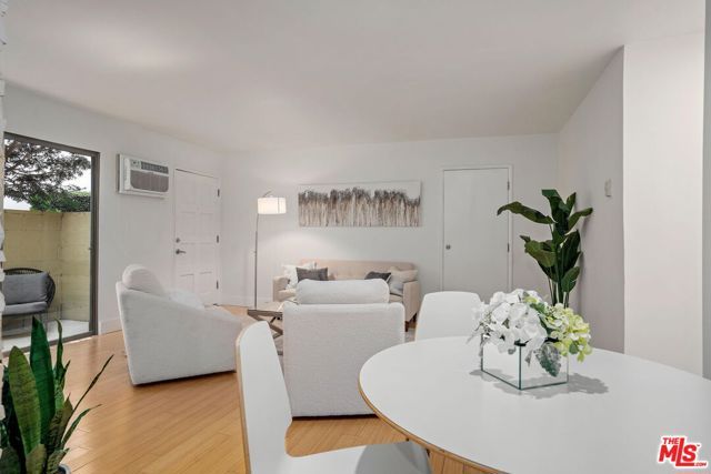11959 Dorothy Street 2, Los Angeles, CA 90049