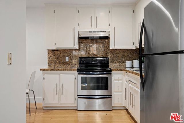 11959 Dorothy Street 2, Los Angeles, CA 90049