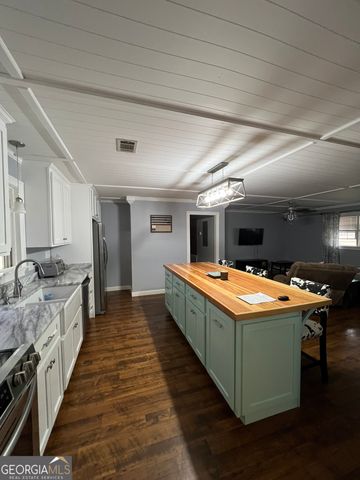 701 Barfoot Extension, Dublin, GA 31021