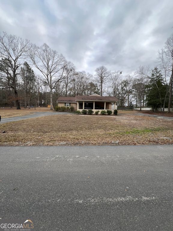 701 Barfoot Extension, Dublin, GA 31021