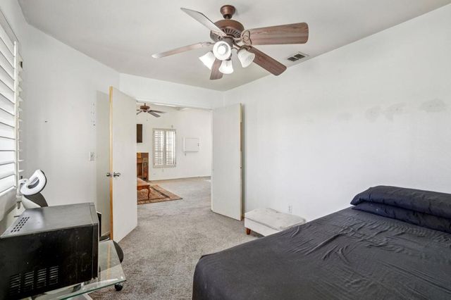 40909 Biscayne Drive, Palm Desert, CA 92211