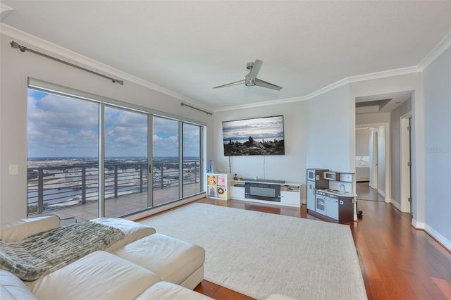 1209 E CUMBERLAND AVENUE 2404, Tampa, FL 33602