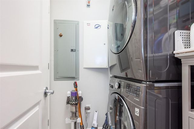 1209 E CUMBERLAND AVENUE 2404, Tampa, FL 33602