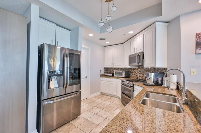 1209 E CUMBERLAND AVENUE 2404, Tampa, FL 33602