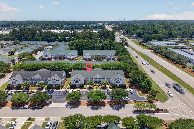 1402 Willoughby Park Court Unit 2, Wilmington, NC 28412