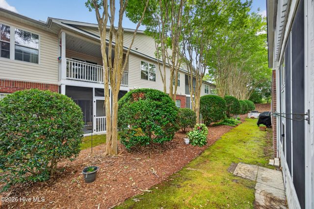 1402 Willoughby Park Court Unit 2, Wilmington, NC 28412