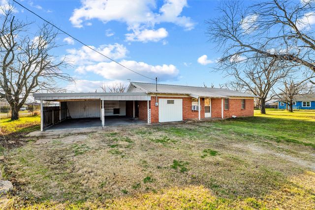 508 Fannin Street, Millsap, TX 76066