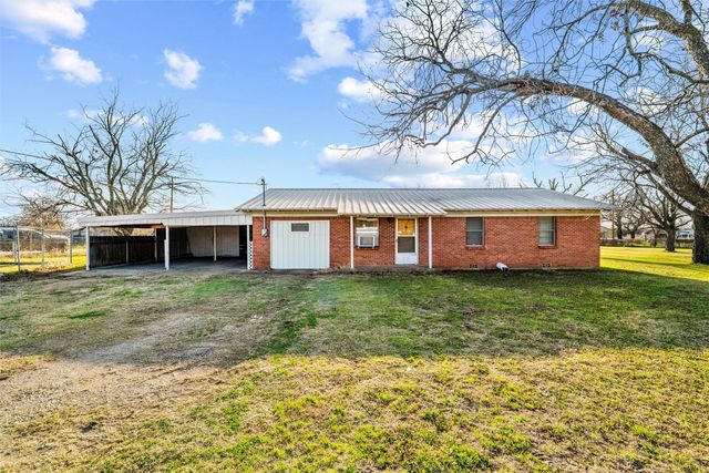 508 Fannin Street, Millsap, TX 76066