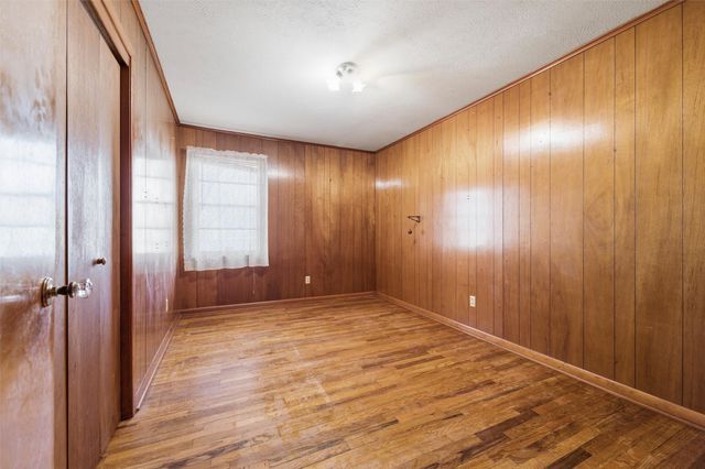 508 Fannin Street, Millsap, TX 76066