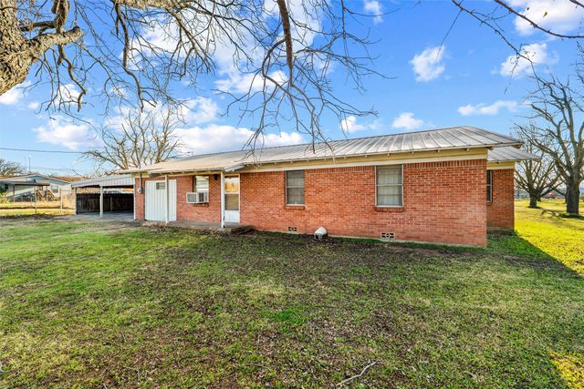 508 Fannin Street, Millsap, TX 76066