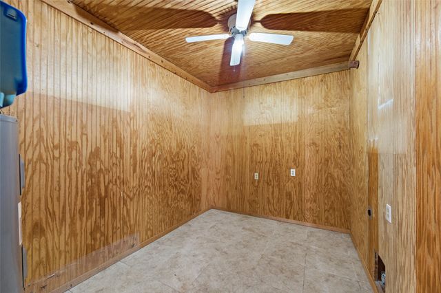 508 Fannin Street, Millsap, TX 76066