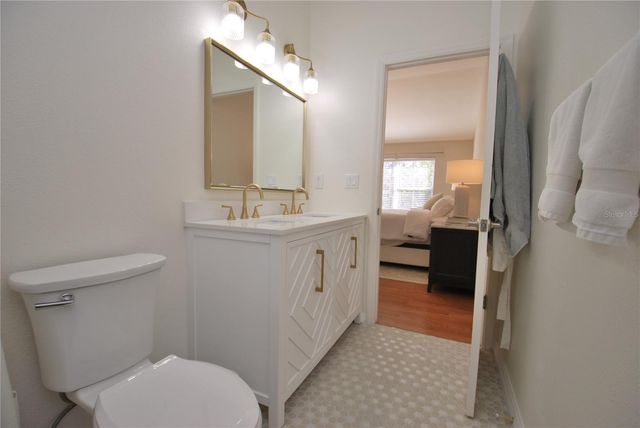 11251 WINDSOR PLACE CIRCLE, Tampa, FL 33626