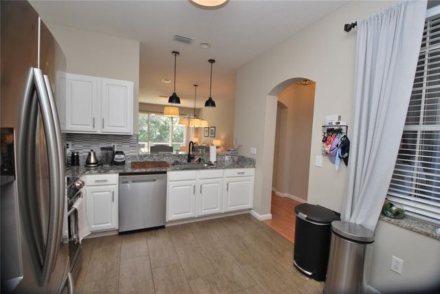 11251 WINDSOR PLACE CIRCLE, Tampa, FL 33626