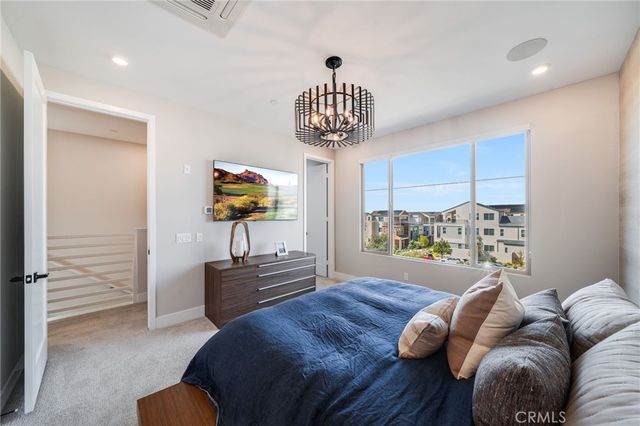 244 Abacus, Irvine, CA 92618