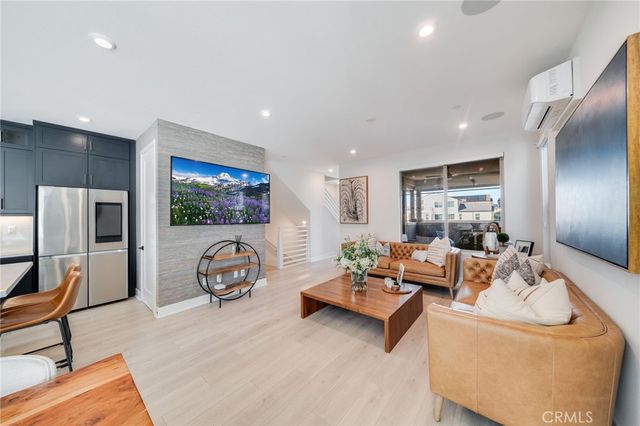 244 Abacus, Irvine, CA 92618