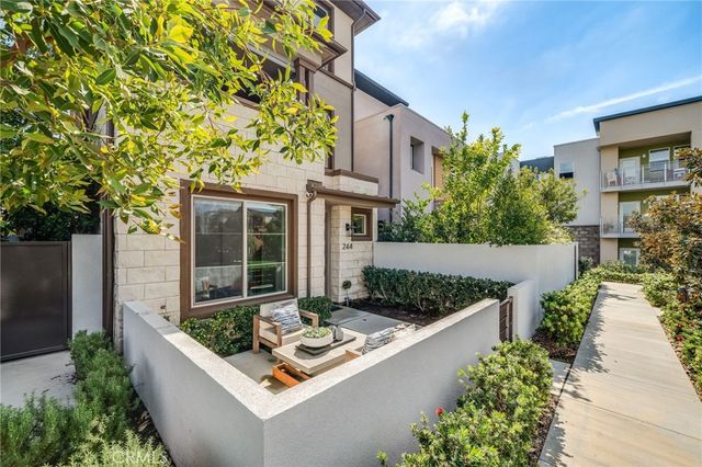 244 Abacus, Irvine, CA 92618