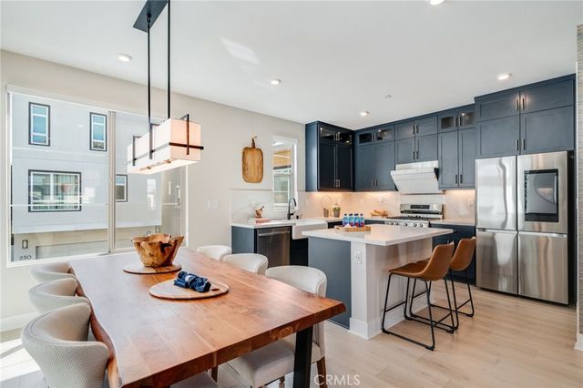 244 Abacus, Irvine, CA 92618