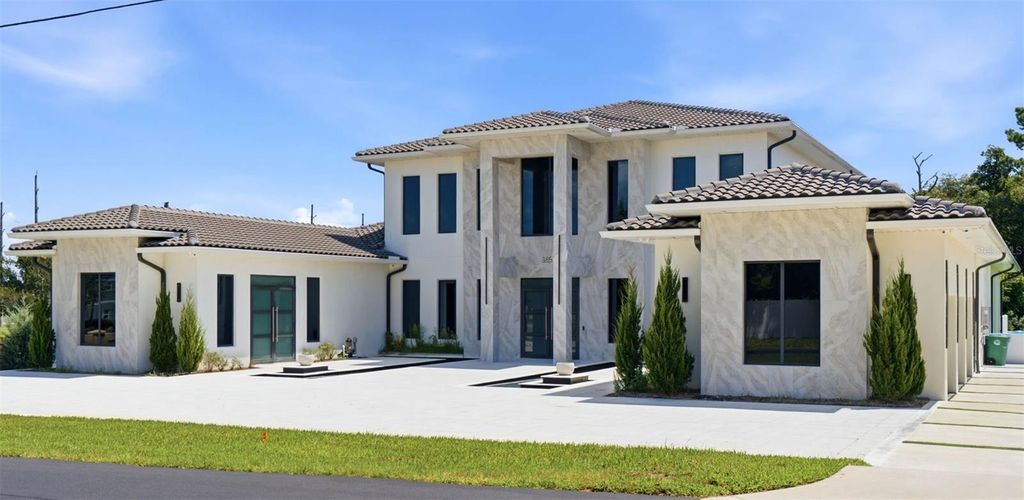Image 2 of property listing at 3857 S STILLWOOD LANE, Lake Mary, FL 32746