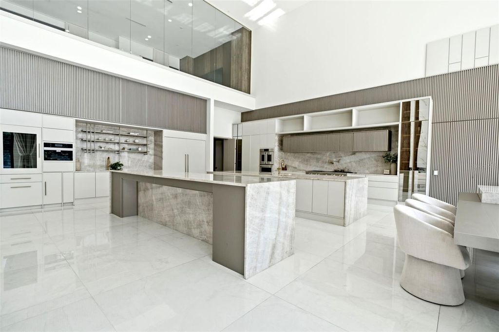 Image 15 of property listing at 3857 S STILLWOOD LANE, Lake Mary, FL 32746