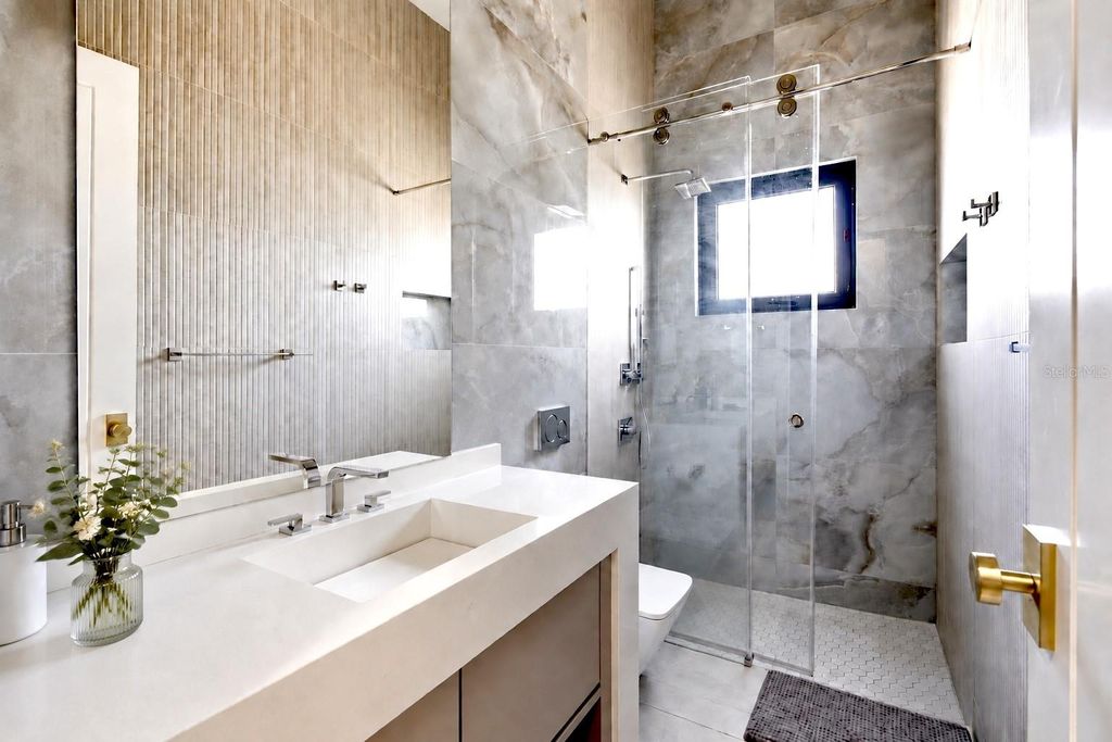 Image 40 of property listing at 3857 S STILLWOOD LANE, Lake Mary, FL 32746