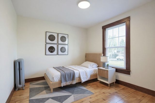 144 A St, Lowell, MA 01851