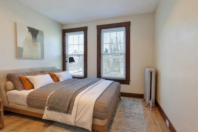 144 A St, Lowell, MA 01851