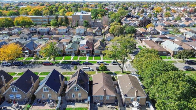 6105 S Moody Street, Chicago, IL 60638