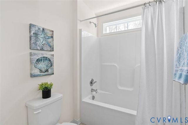 5319 Mossy Oak Rd, Moseley, VA 23120