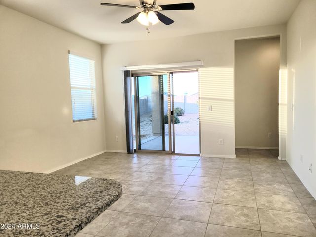 11418 E CLIFFROSE Lane, Florence, AZ 85132