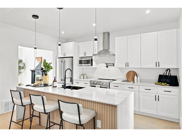 2931 N Marion St, Denver, CO 80205
